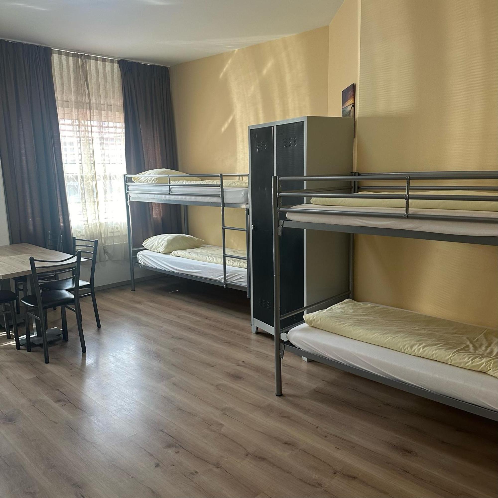 Low Budget Hostel มิวนิก ภายนอก รูปภาพ