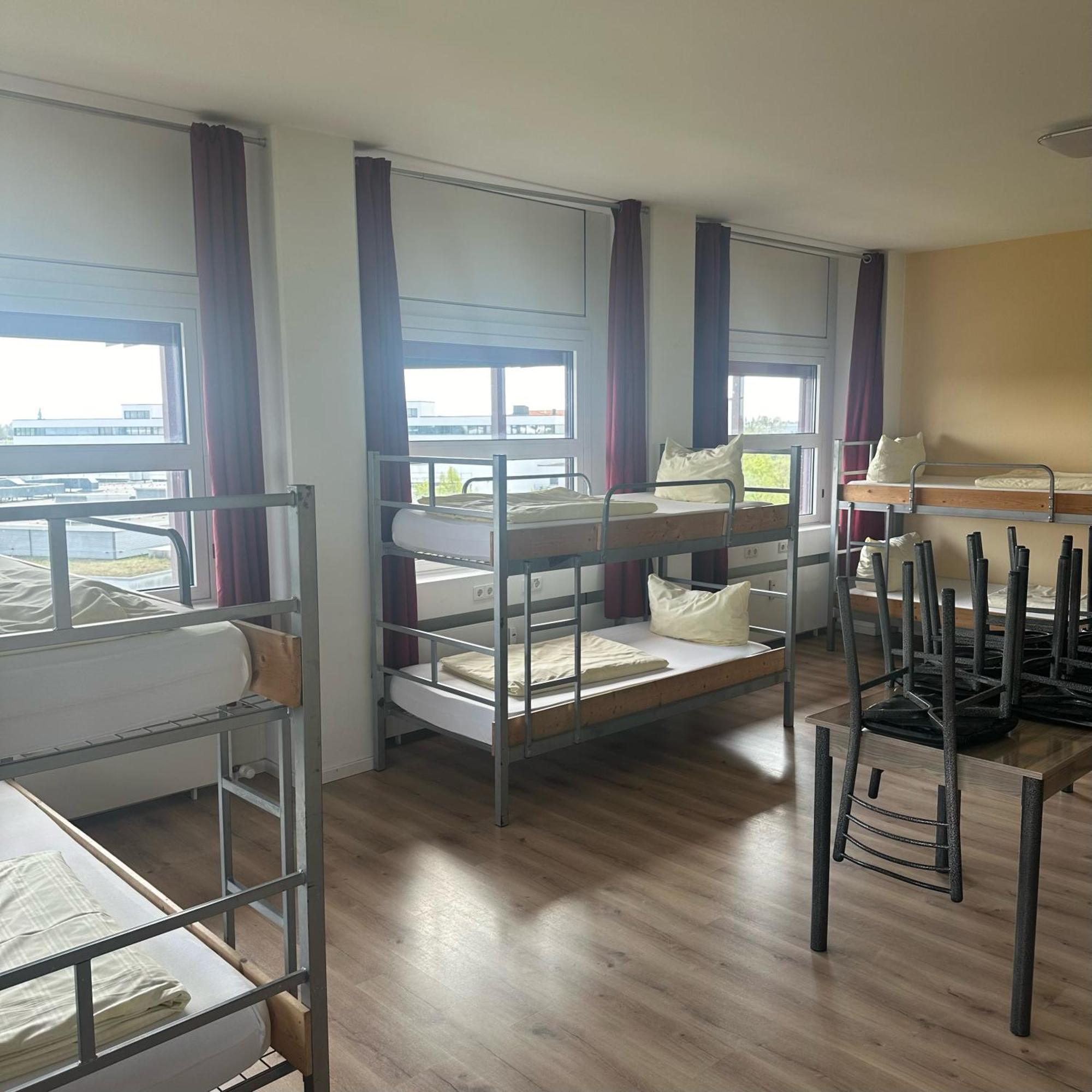 Low Budget Hostel มิวนิก ภายนอก รูปภาพ
